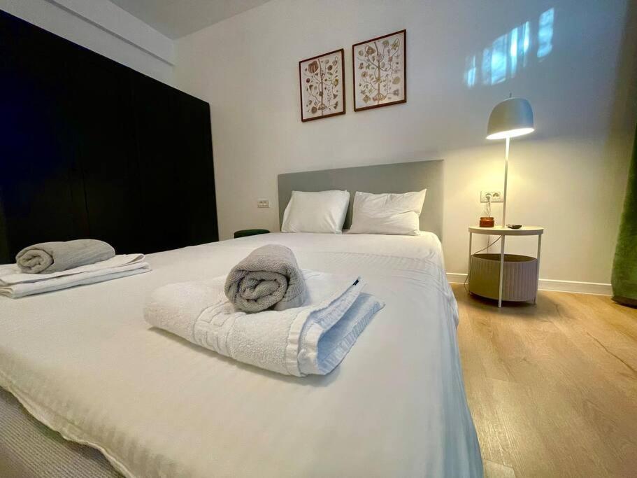 Sky Residence Airport Therme Otopeni 4 Екстер'єр фото
